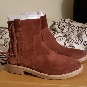 NEW Suade Brown Leather Size 3